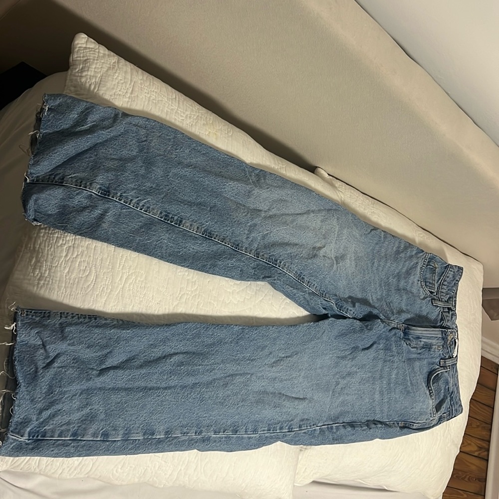 Zara jeans size 4